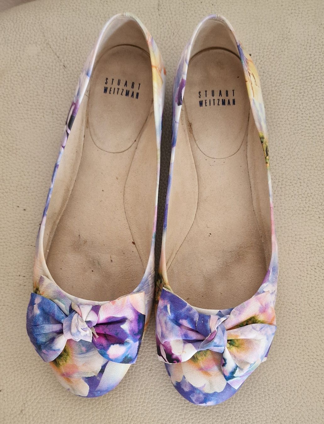 Stuart Weitzman Damenschuhe: Stuart Weitzman Ballerinas, Blumenmuster, Gr. 38, Sommer – Gebraucht aus Kriens von natalia.lang