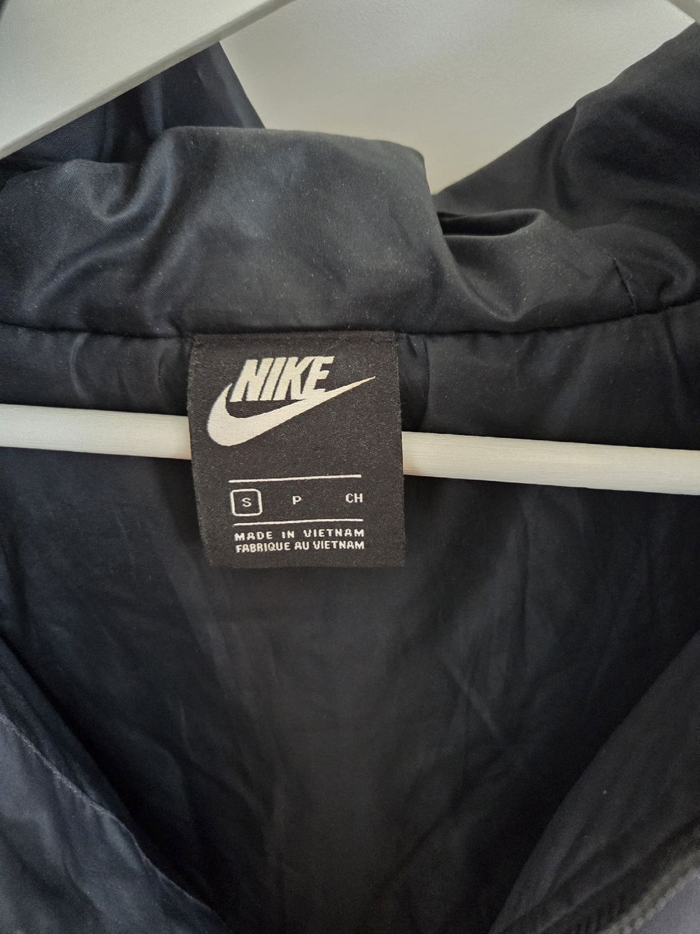 Nike Giacche: Nike Übergangsjacke – Usato da Uffikon venduto da volley253 1