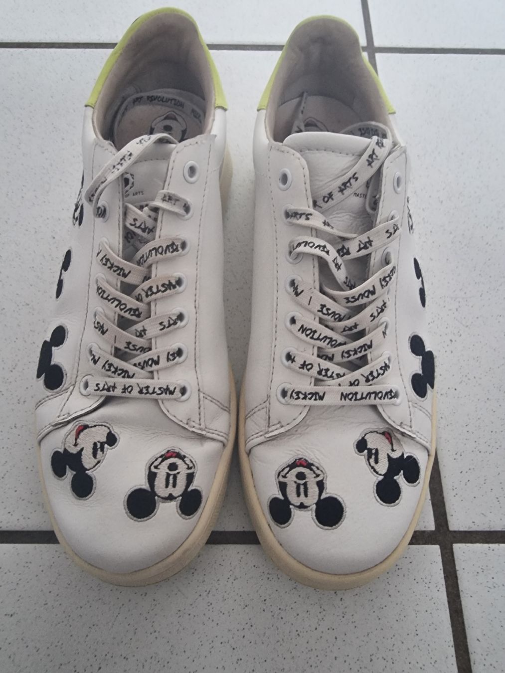 Scarpe da donna: Sneaker aus Leder Grösse 39 – Usato da Sachseln venduto da Ohlala-Shop 2