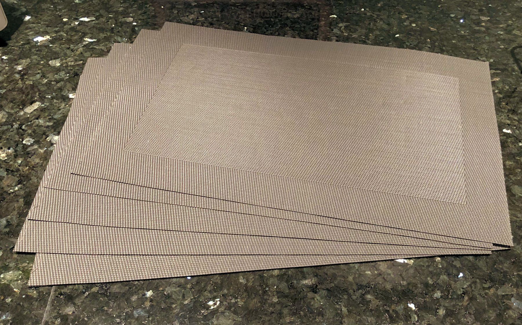 Ikea Set di tavolo e panche: Tischsets, 6 Stück – Usato da Rüti ZH venduto da Jasna89