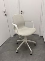 IKEA Konferenzstuhl mit Armlehnen “LÅNGFJÄLL”