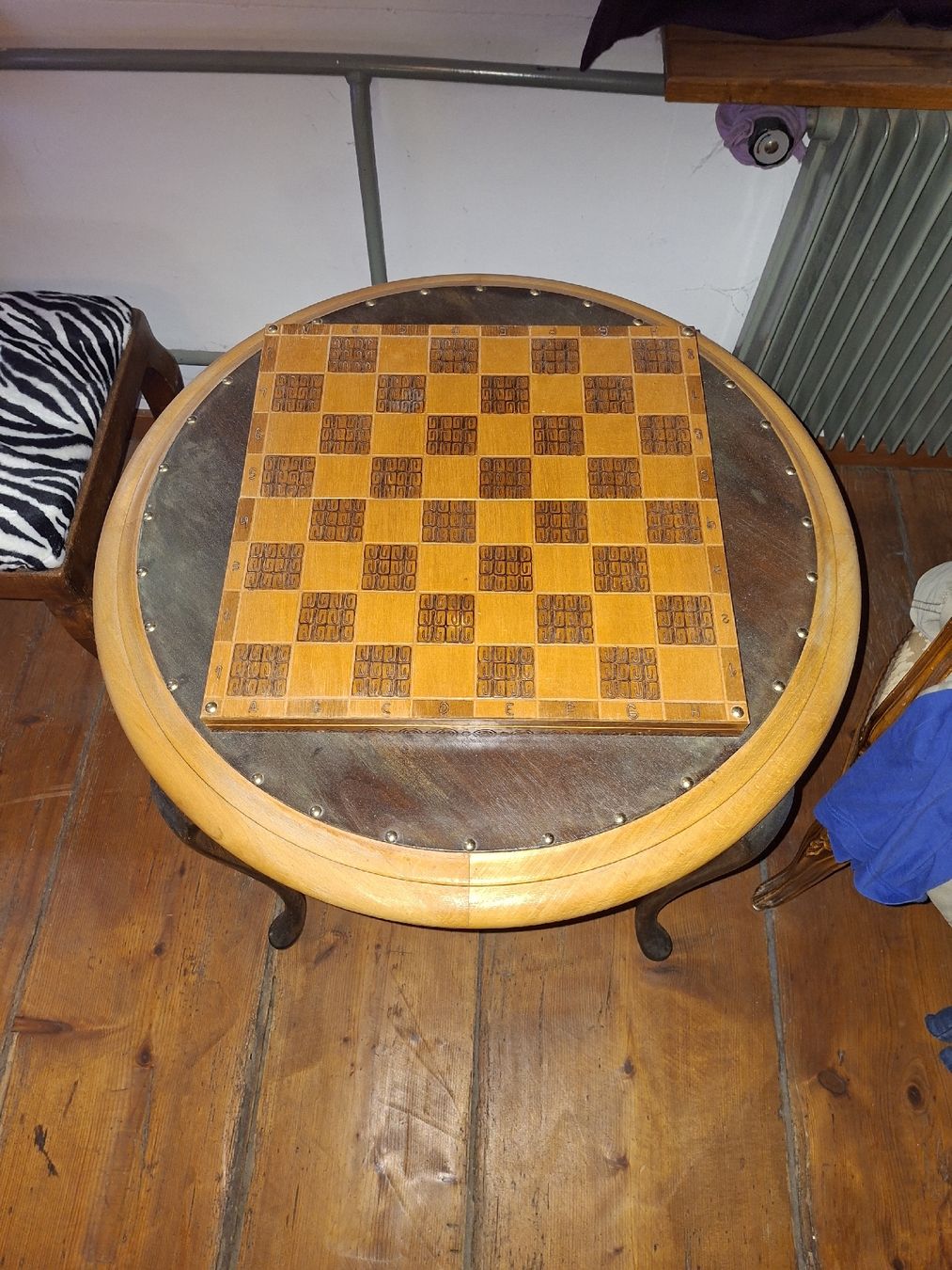 Jeux: Schachtisch – D'occasion à Horboden par hasel555