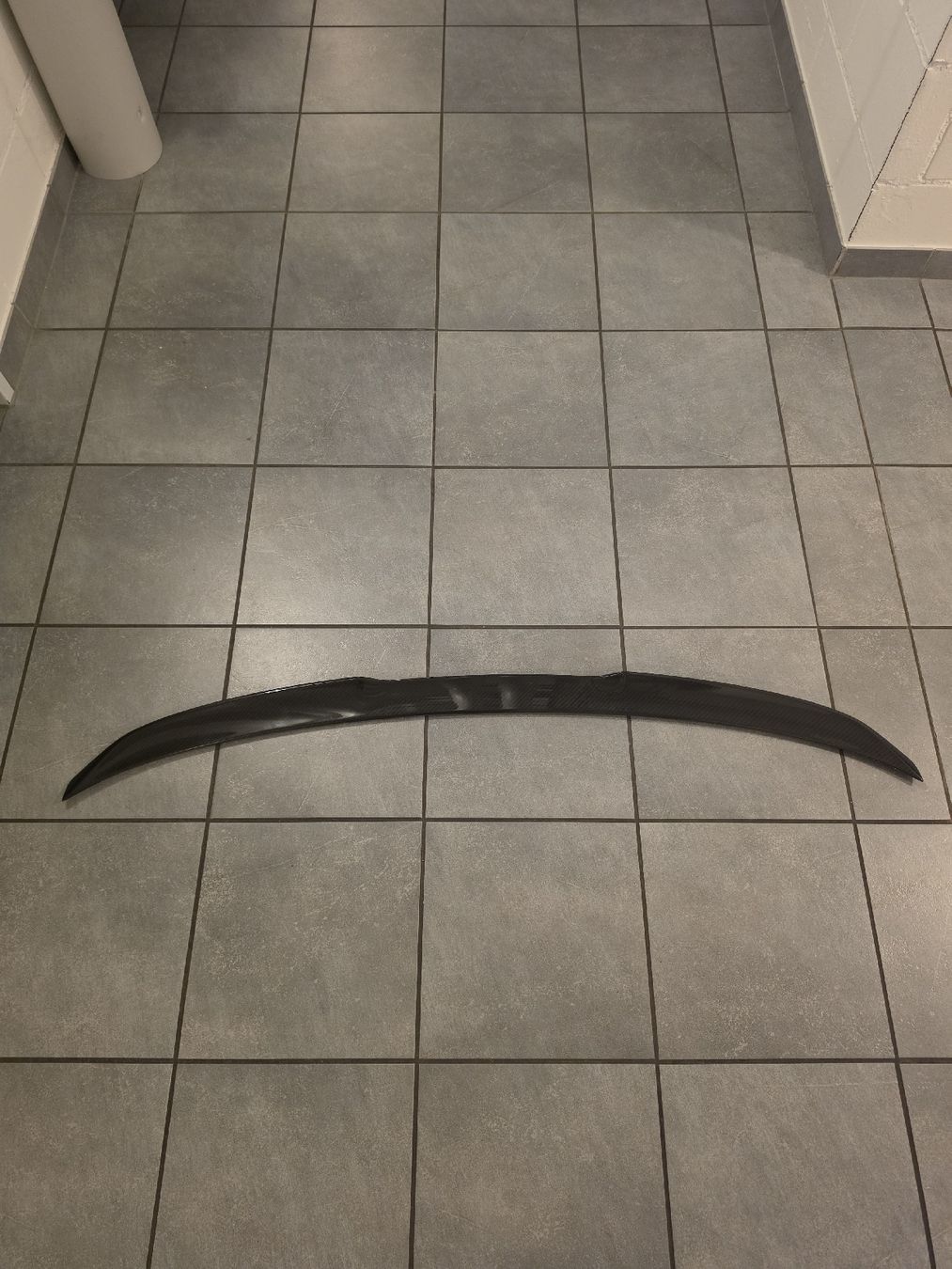 BMW Tutti pezzi di ricambio auto: Carbon Spoiler BMW M3 Competition Xdr. G80 – Nuovo (secondo la descrizione) da Wil SG venduto da A.sa1