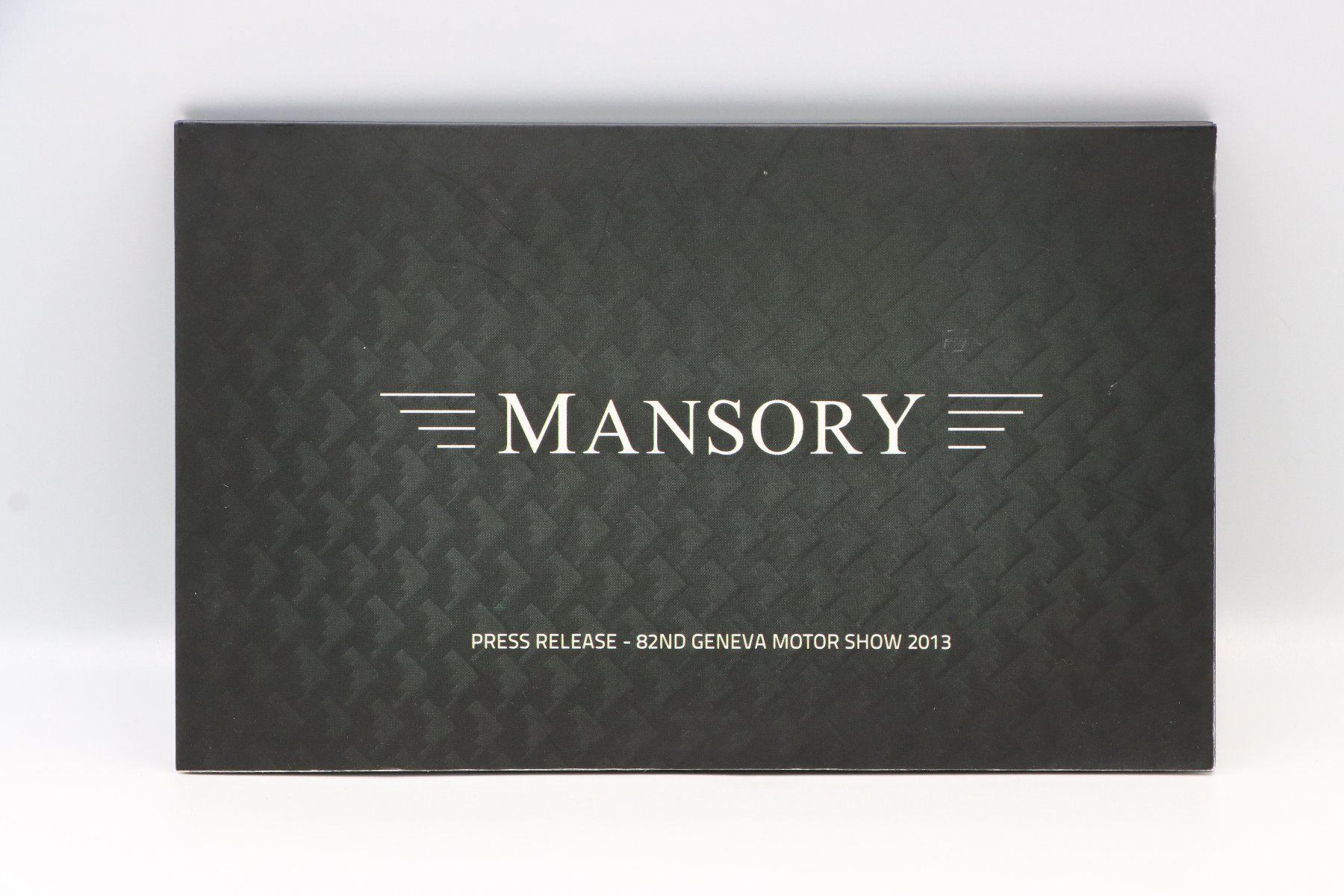 Documenti: Mansory Modellprogramm Geneva Motor Show 2013 Prospekt – Usato da Bühl b.Aarberg venduto da Collectorpassions