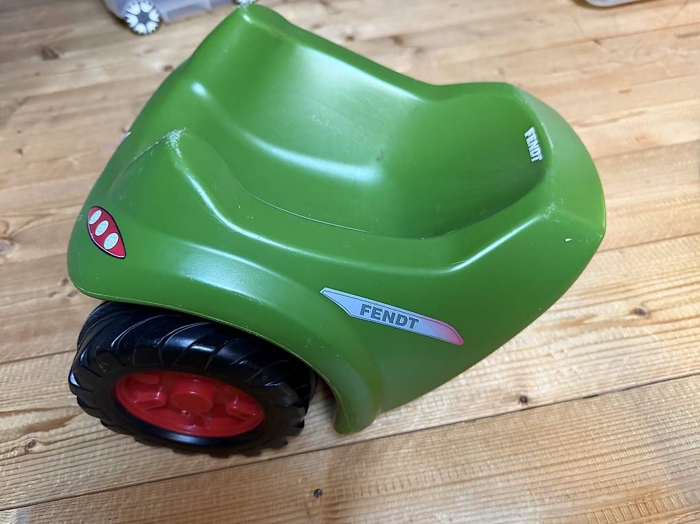 Rimorchi: Traktor Anhänger – Usato da Tscherlach venduto da luzia91 1