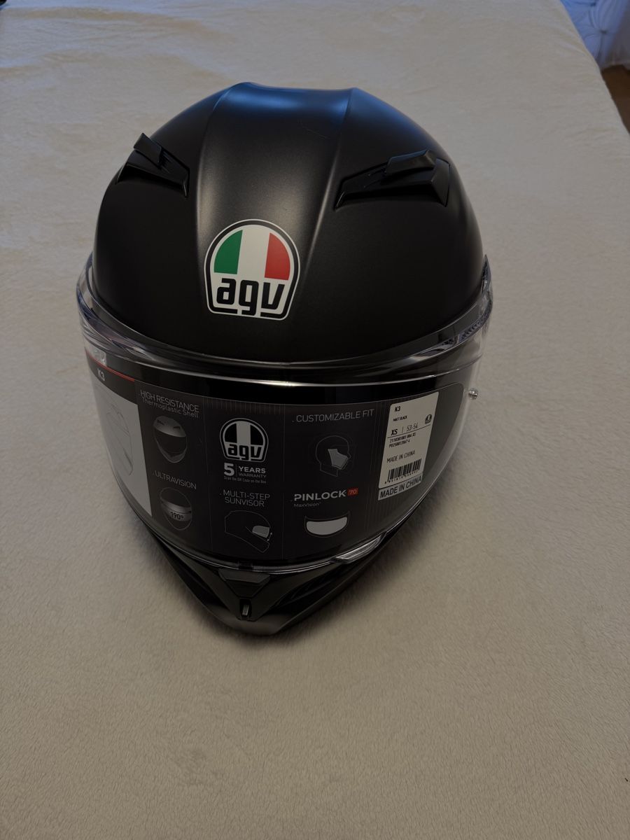 Casques & visières: AGV K3 Helm – Neuf avec emballage d'origine à Beinwil am see par Nnenna_mueller