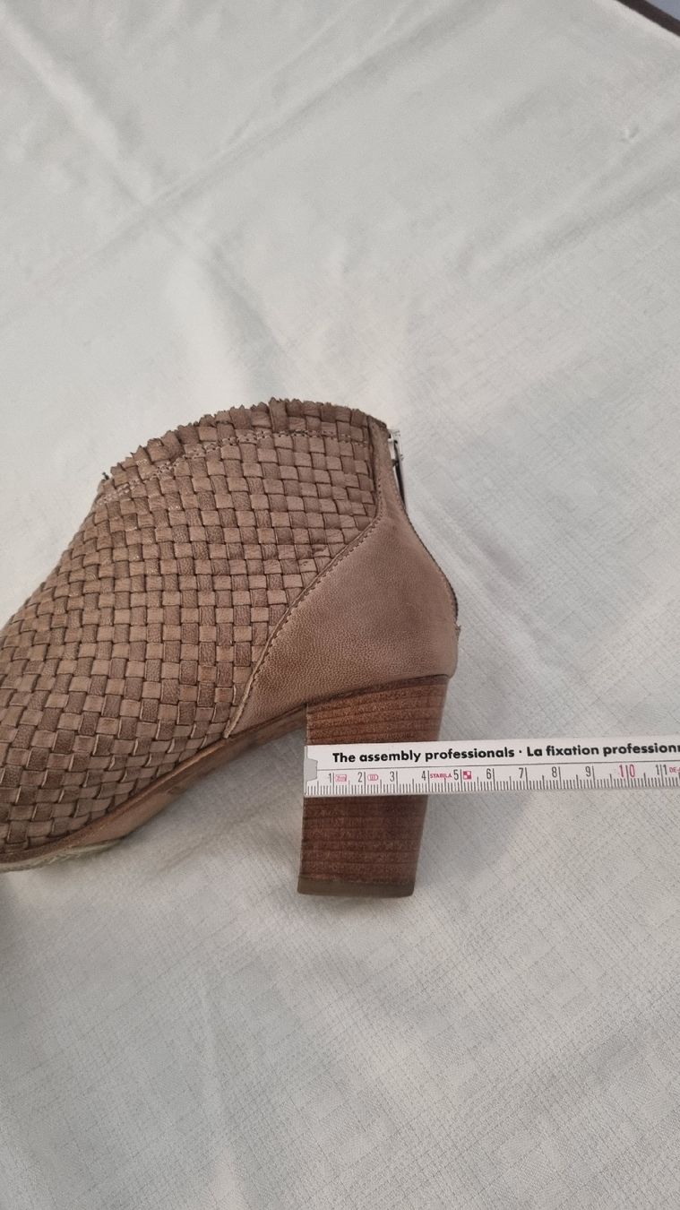 Scarpe da donna: Super bequeme Stiefeletten von "PROGETTO" Gr. 39 – Usato da Schneisingen venduto da backstore24 4