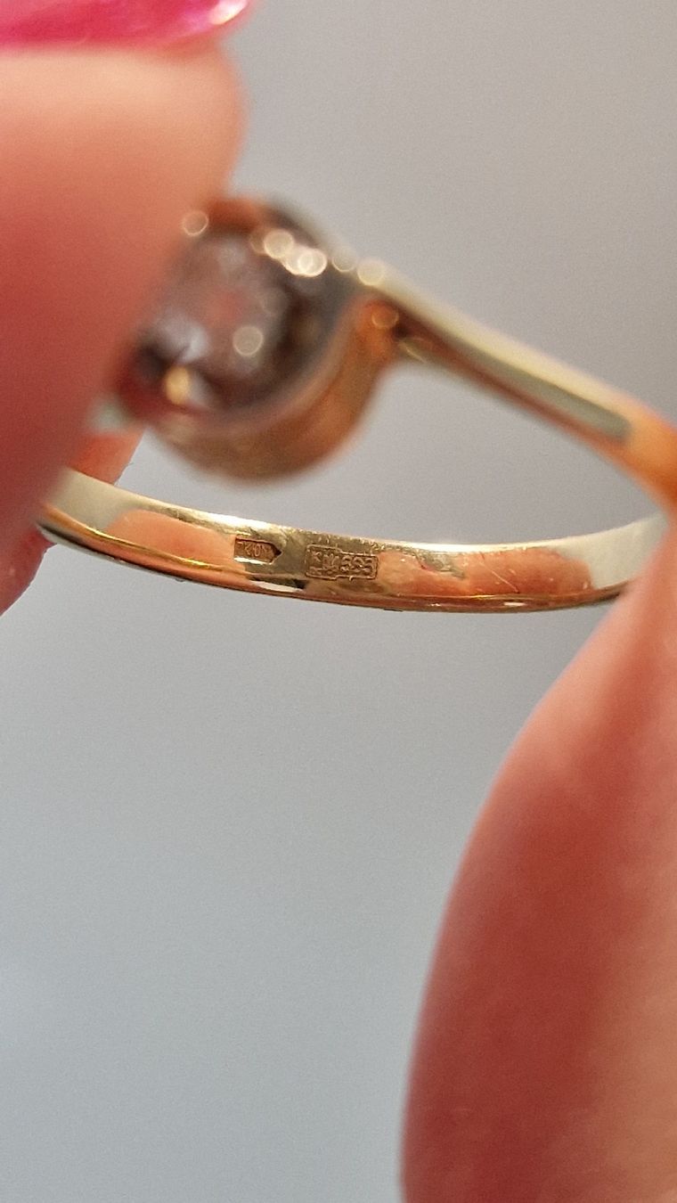 Bagues: Golden Ring mit Diamant – D'occasion à Zug par opo_cy5d 6