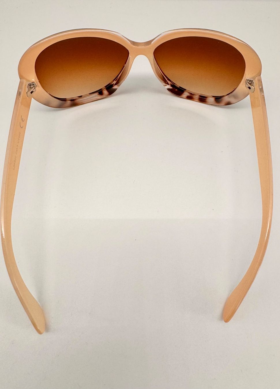 Occhiali & Lenti: Damen Sonnenbrille – Usato da Hermetschwil-Staffeln venduto da Mobile2013 5