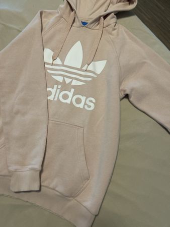 Adidas Hoodie Damen Rosa Grösse M der Zustand wie neu.