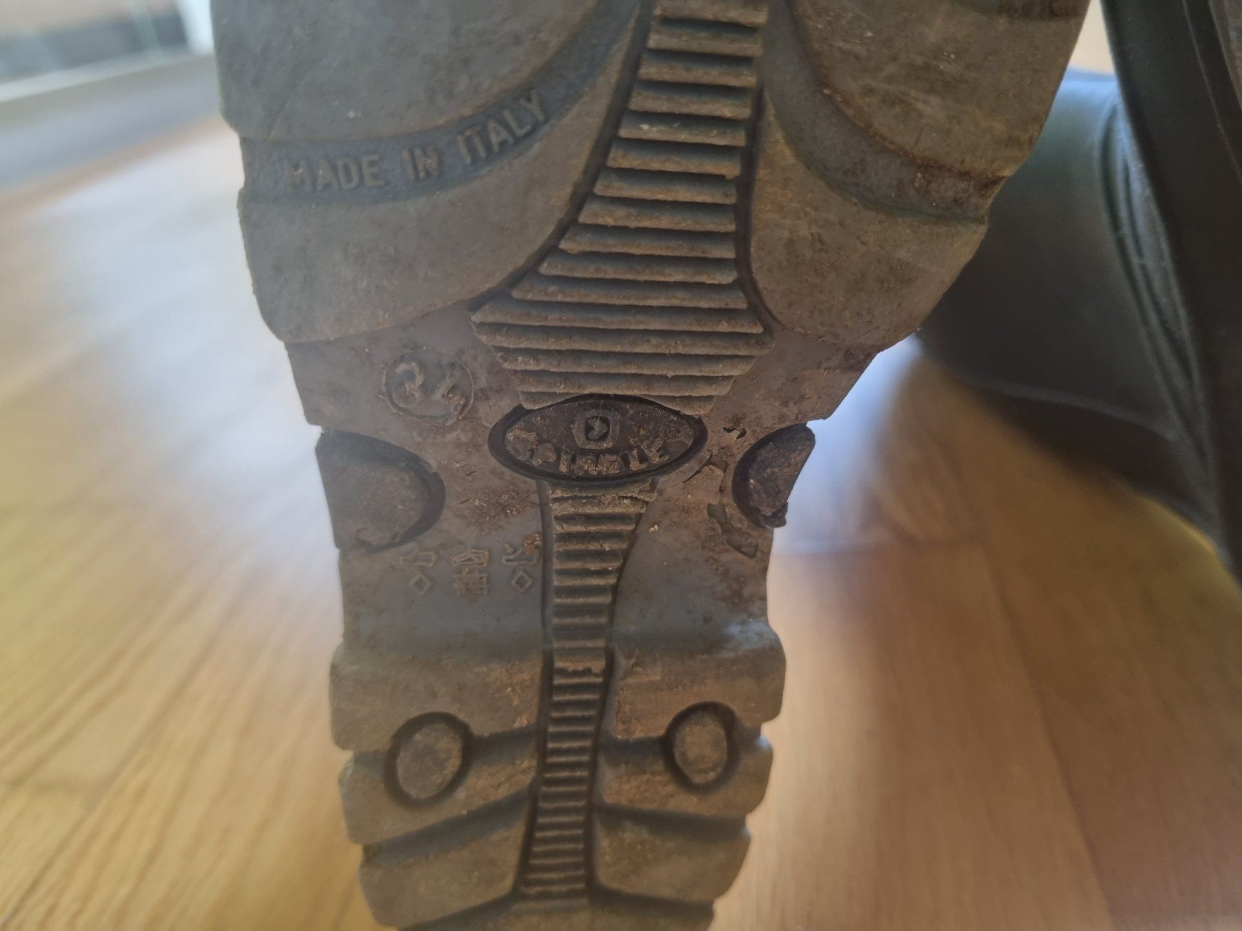 Chaussures garçon: Schöne Kinderstiefel Grösse 34 – D'occasion à Rothenfluh par Sawi80 4