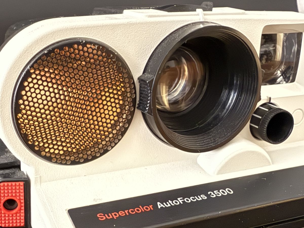 Polaroid Fotocamera: Polaroid Supercolor AutoFocus 3500  Originalverpackung – Usato da Luzern venduto da downtonabbey 3