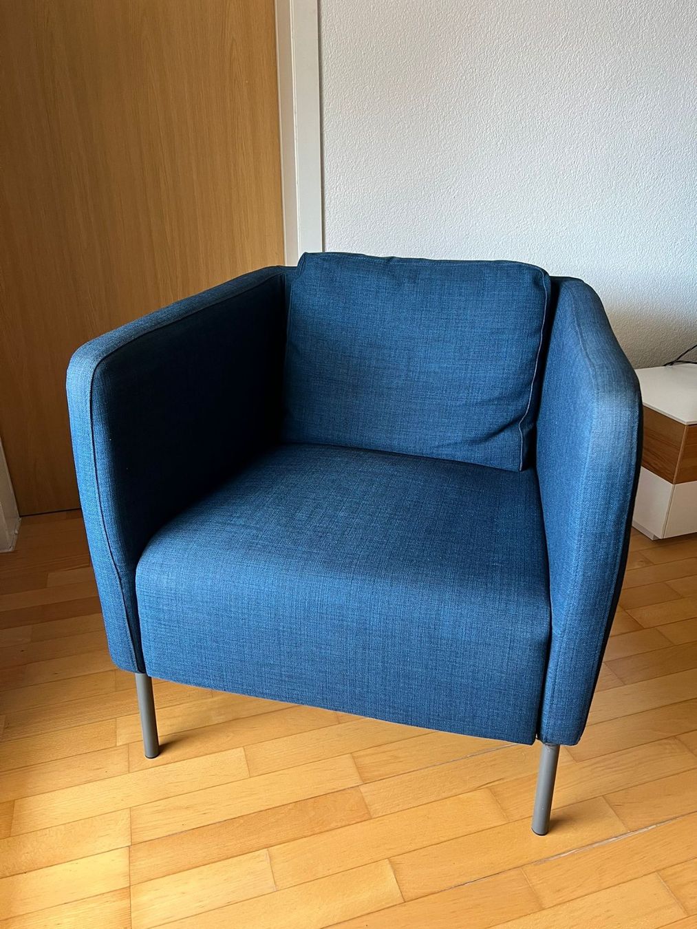Poltrone: IKEA EKERÖ Sessel / dunkelblau – Usato da Rümlang venduto da psc_6vfl