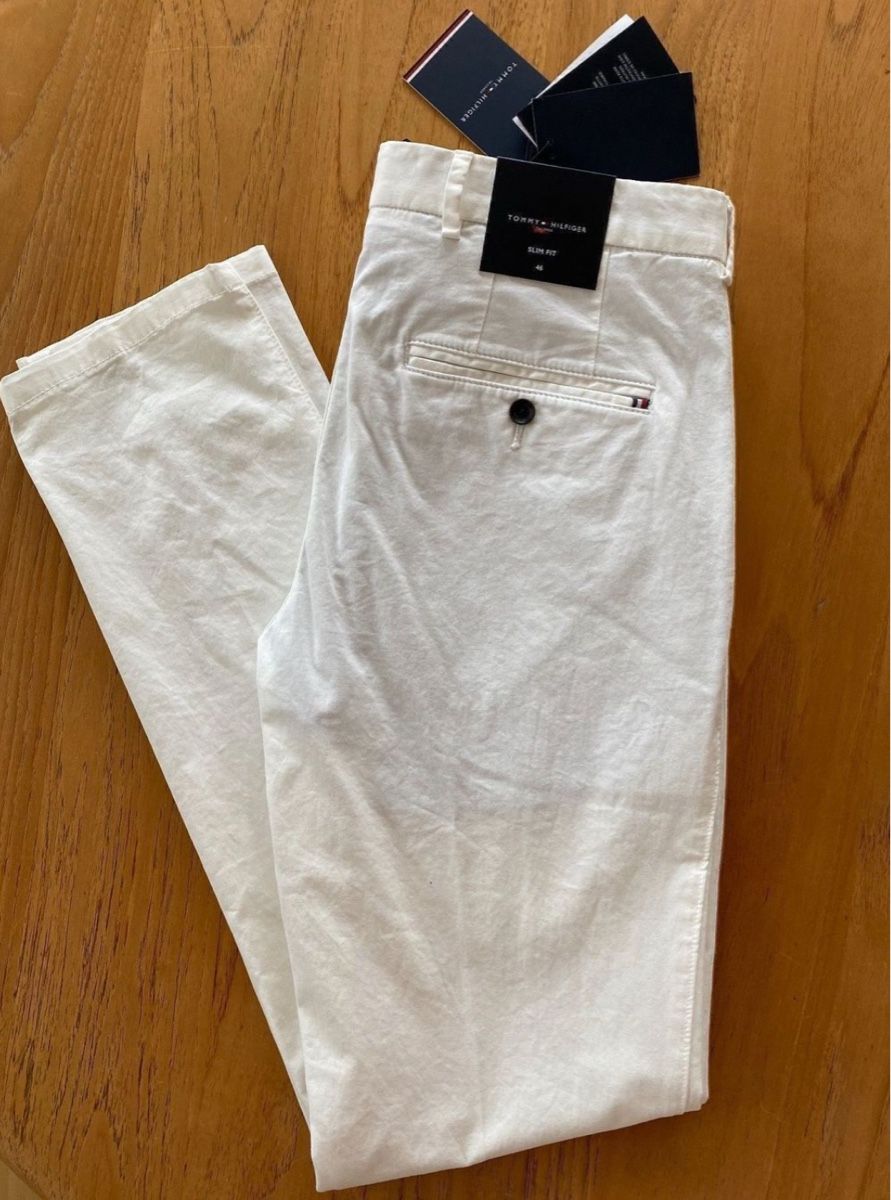 Tommy Hilfiger Hosen: Tommy Hilfiger Chinos - Slim Fit – Neu und originalverpackt aus Zürich von Grothschild 1