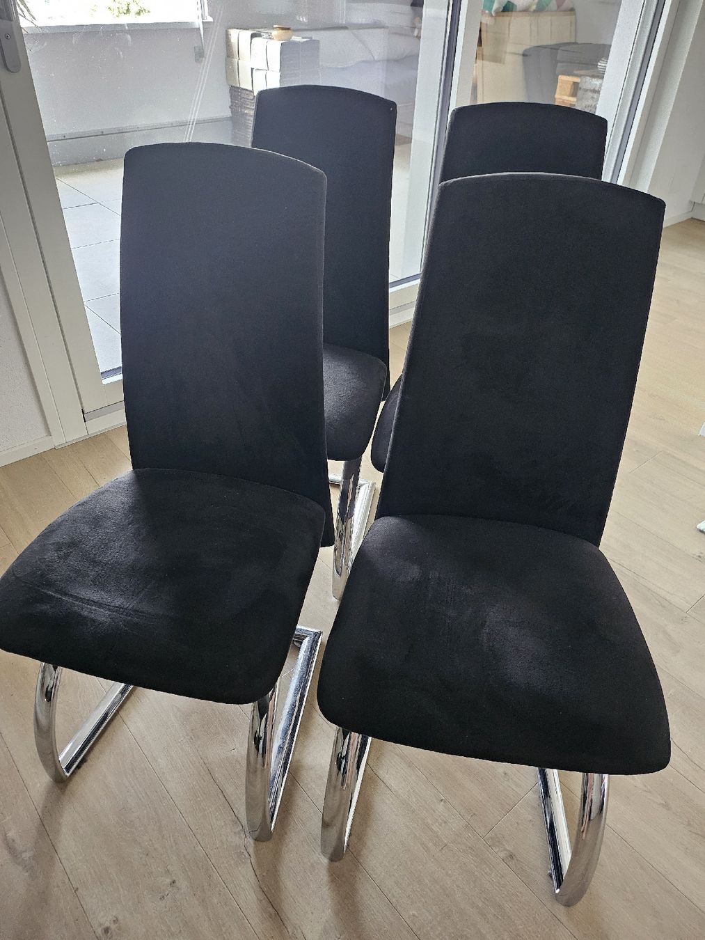 Stühle: Esszimmerstühle schwarz 4 Stk. – Gebraucht aus Würenlingen von Sheadona 1