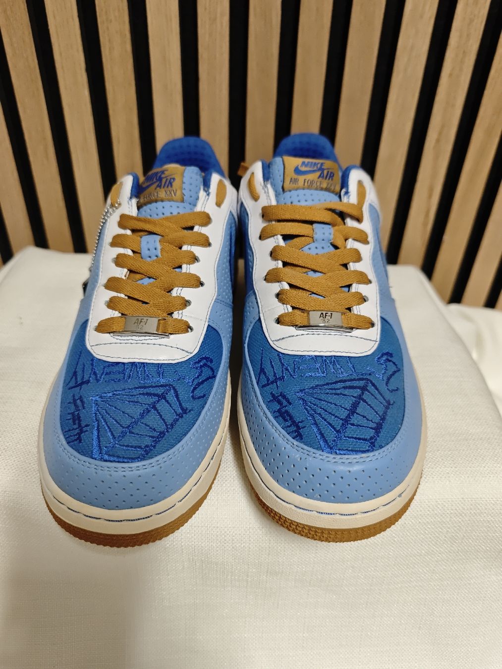 Nike Herrenschuhe: Nike Air Force 1 Low Down North Grösse 42.5 Neu – Neu (gemäss Beschreibung) aus Niederrohrdorf von TK8700 2