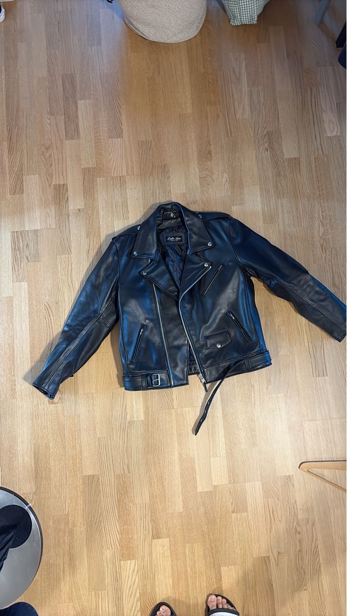 Giacche: Lederjacke schwarz 50er Biker Stil – Nuovo (secondo la descrizione) da Küsnacht ZH venduto da jon.grubz 3
