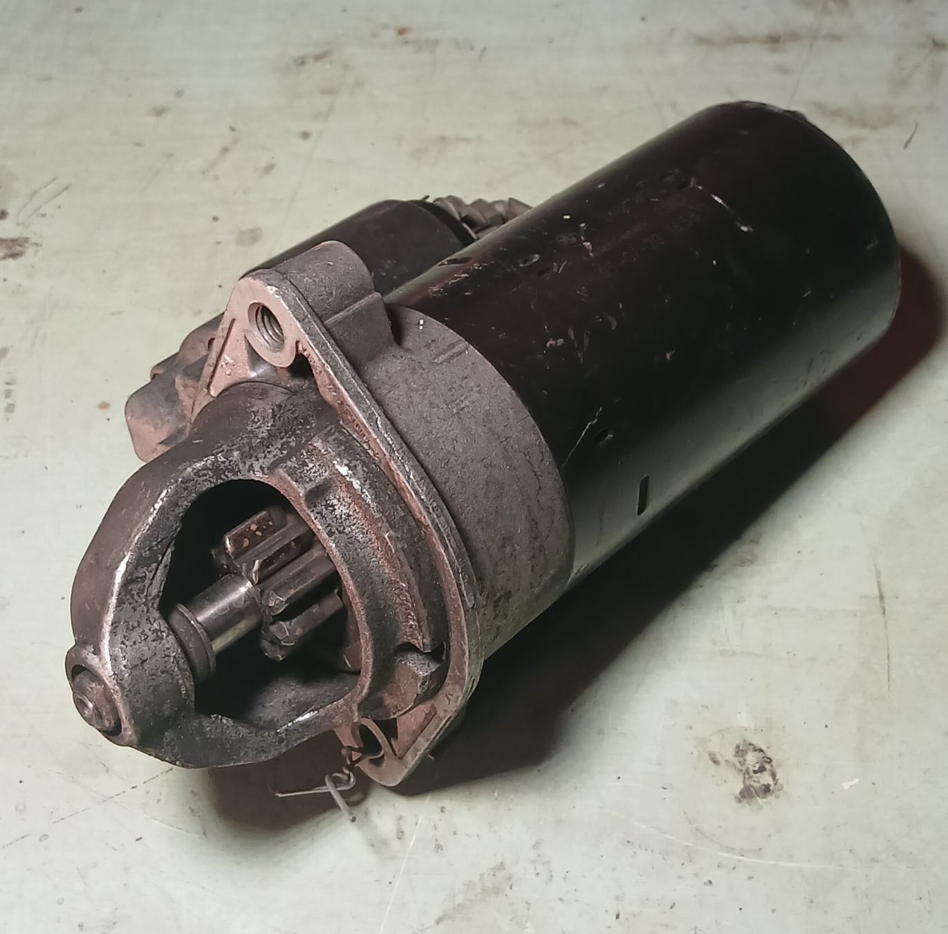 BMW Tutti pezzi di ricambio auto: Démarreur BMW E39 525 Diesel – Usato da la heutte venduto da Auto-stock