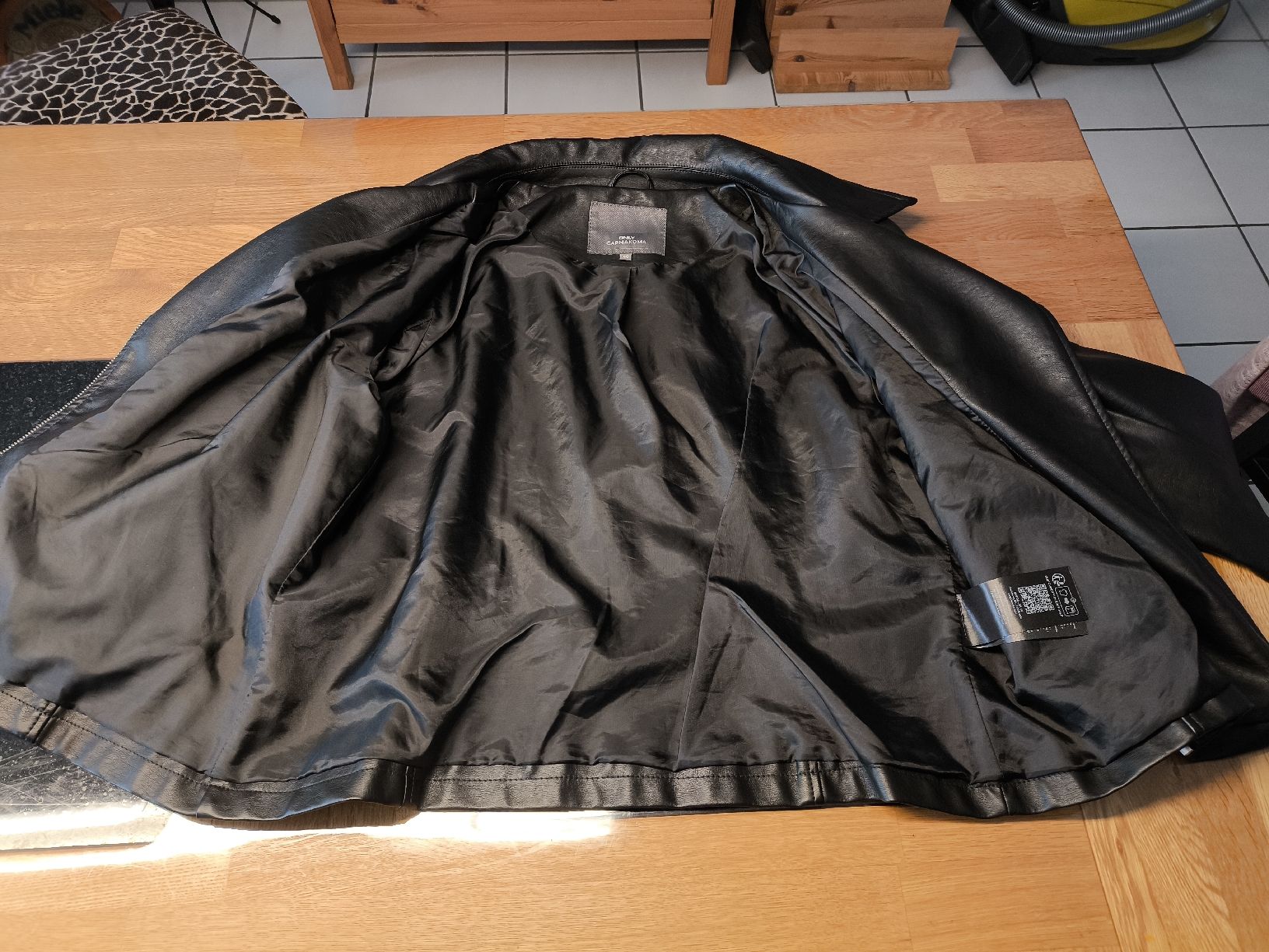Only Giacche: Lederimitat Jacke Gr.46 ONLY – Nuovo (secondo la descrizione) da Burgdorf venduto da Ropajesi 2