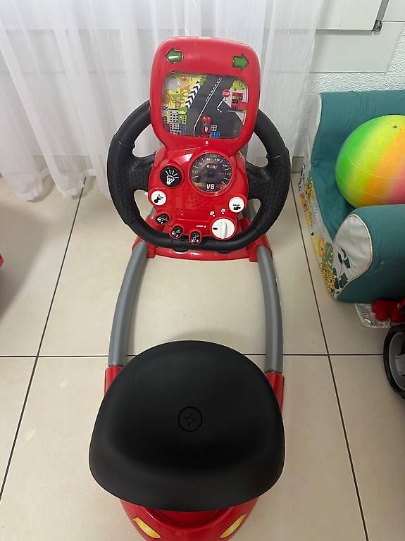 Jouets: Auto – D'occasion à Luzern par Sandraic