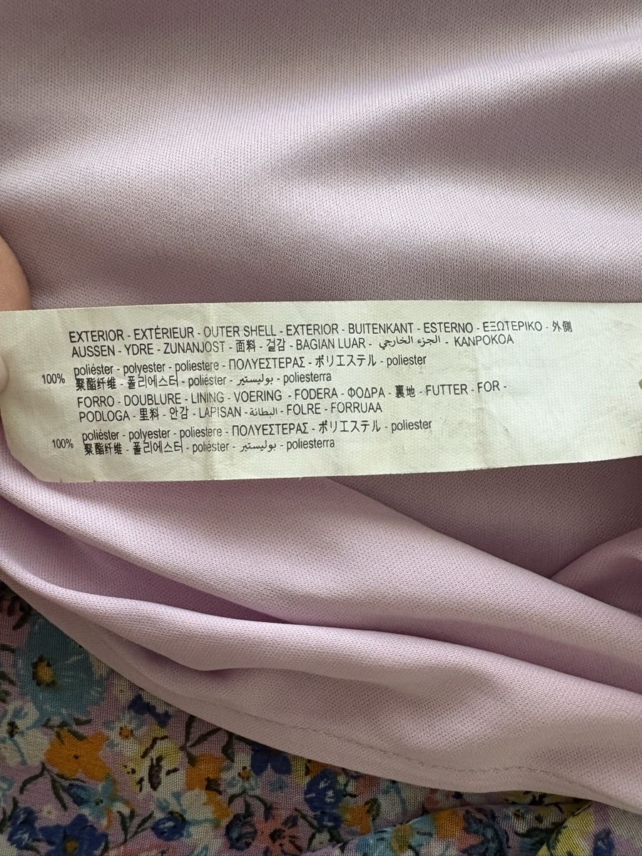 Zara Kleider: Kleid Blumenmuster Grösse S Zara – Neu (gemäss Beschreibung) aus Dänikon ZH von Annikaberg 3