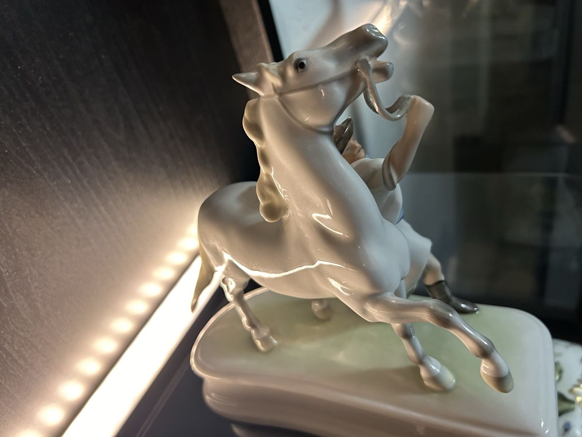 Herend Statuette: Wunderschöne Herend Reiter Figur – Nuovo (secondo la descrizione) da Hofstetten SO venduto da Treasurefinds 1