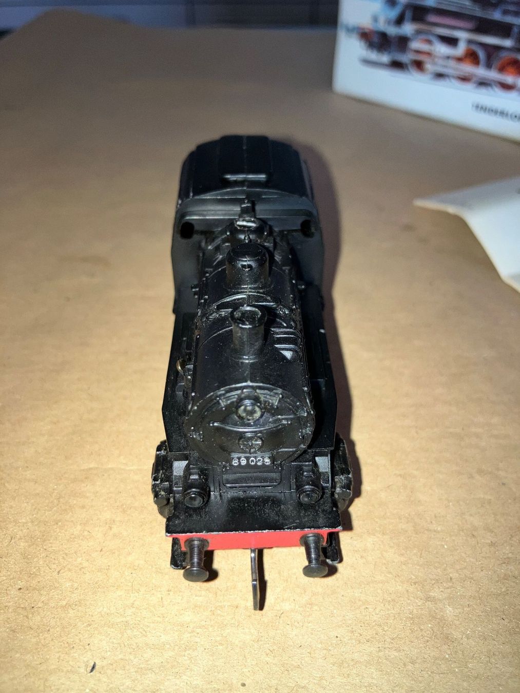 Märklin Modellini di ferrovie: Märklin Dampflok Nr. 3000/BR 89 der DB mit 2 Originalkarton – Difettoso da Bütschwil venduto da Semaphor 6