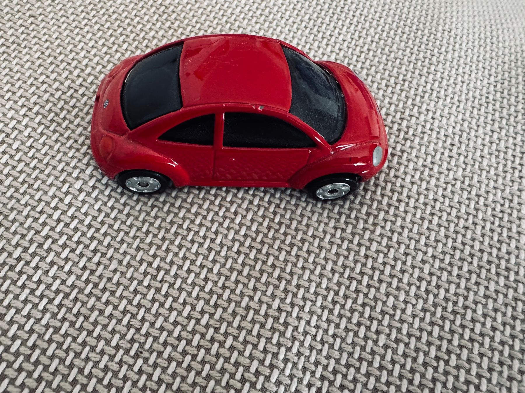 Jouets: Roter VW Käfer – D'occasion à Winterthur par Brigitta5 1