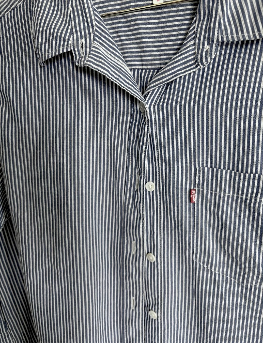 Levi's Blusen: LEVIS BOYFRIEND FIT HEMD GRÖSSE M – Gebraucht aus Bern von saendi95 2