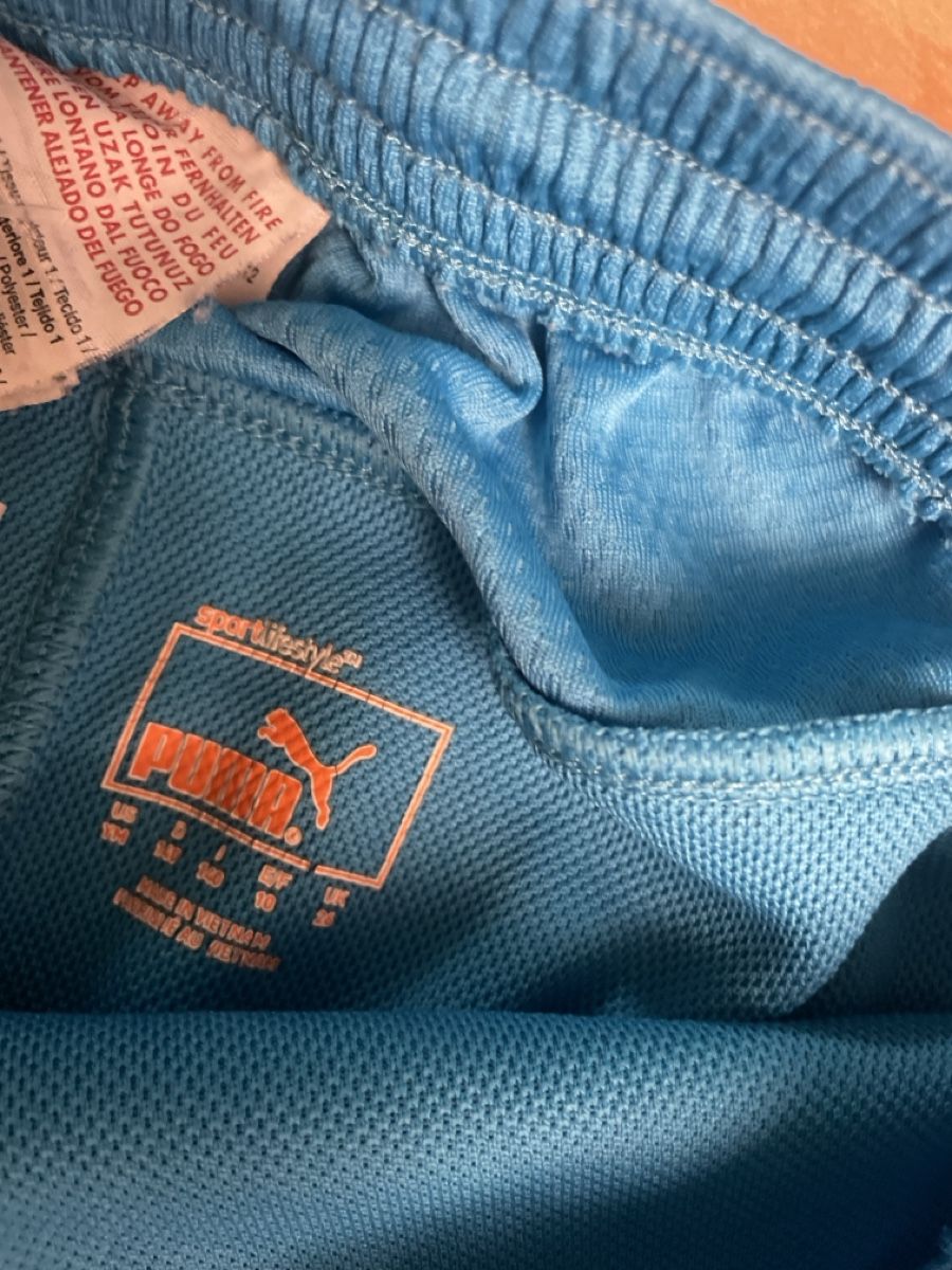Puma Pantaloni: Puma Sportshorts Grösse 140 – Usato da Obergerlafingen venduto da cabo4 1