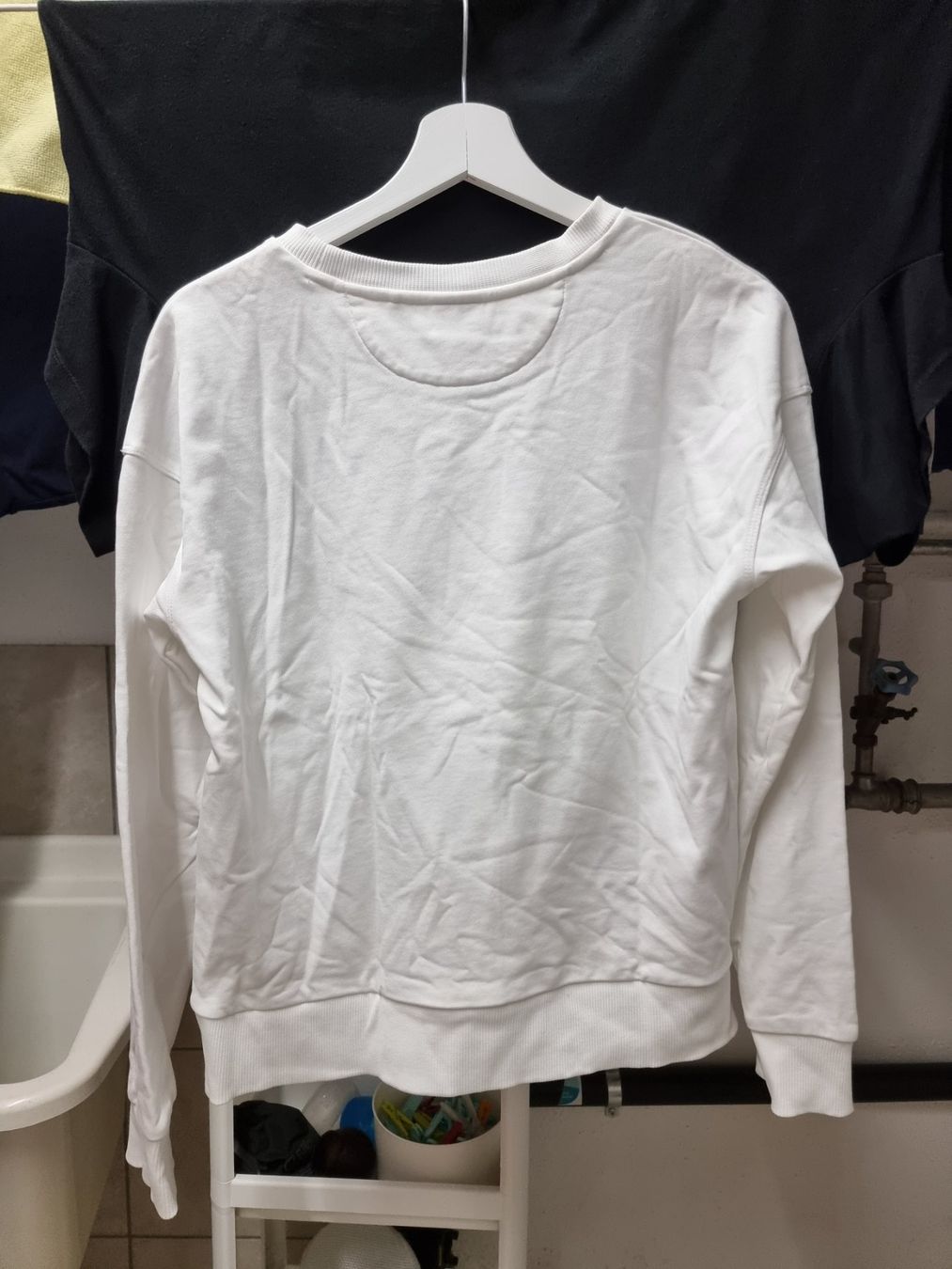 Hugo Boss Pulls & Sweat-shirts: HUGO BOSS Pullover Weiss Grösse S – D'occasion à Balzers par Homeandgarden 2