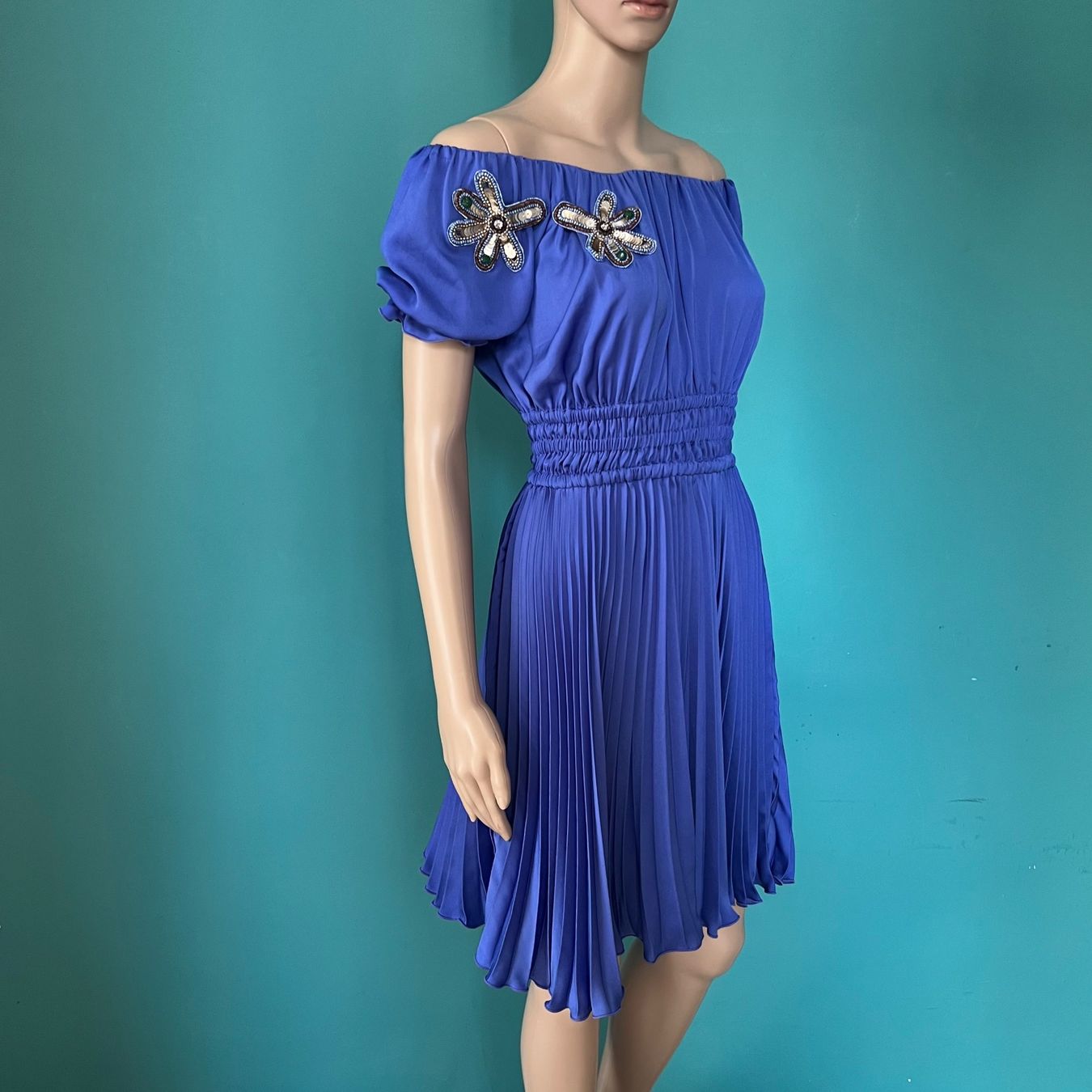 Pinko Robes: PINKO Kleid 💙 – D'occasion à Zürich par ClosetQueen 2