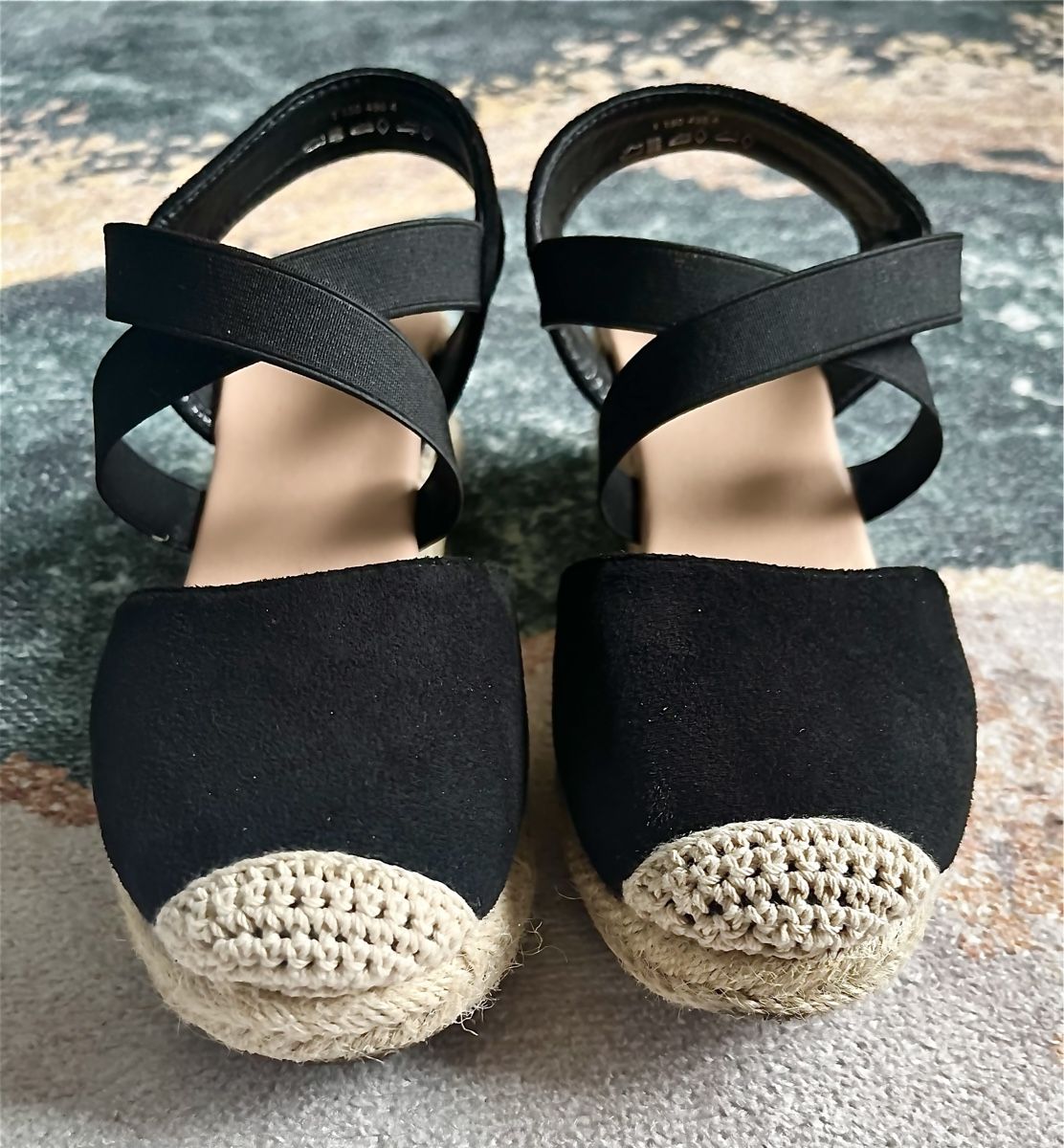 Graceland Chaussures femmes: Schwarze Espadrilles 36 – D'occasion à Aarburg par Petite-closet-Loop 1