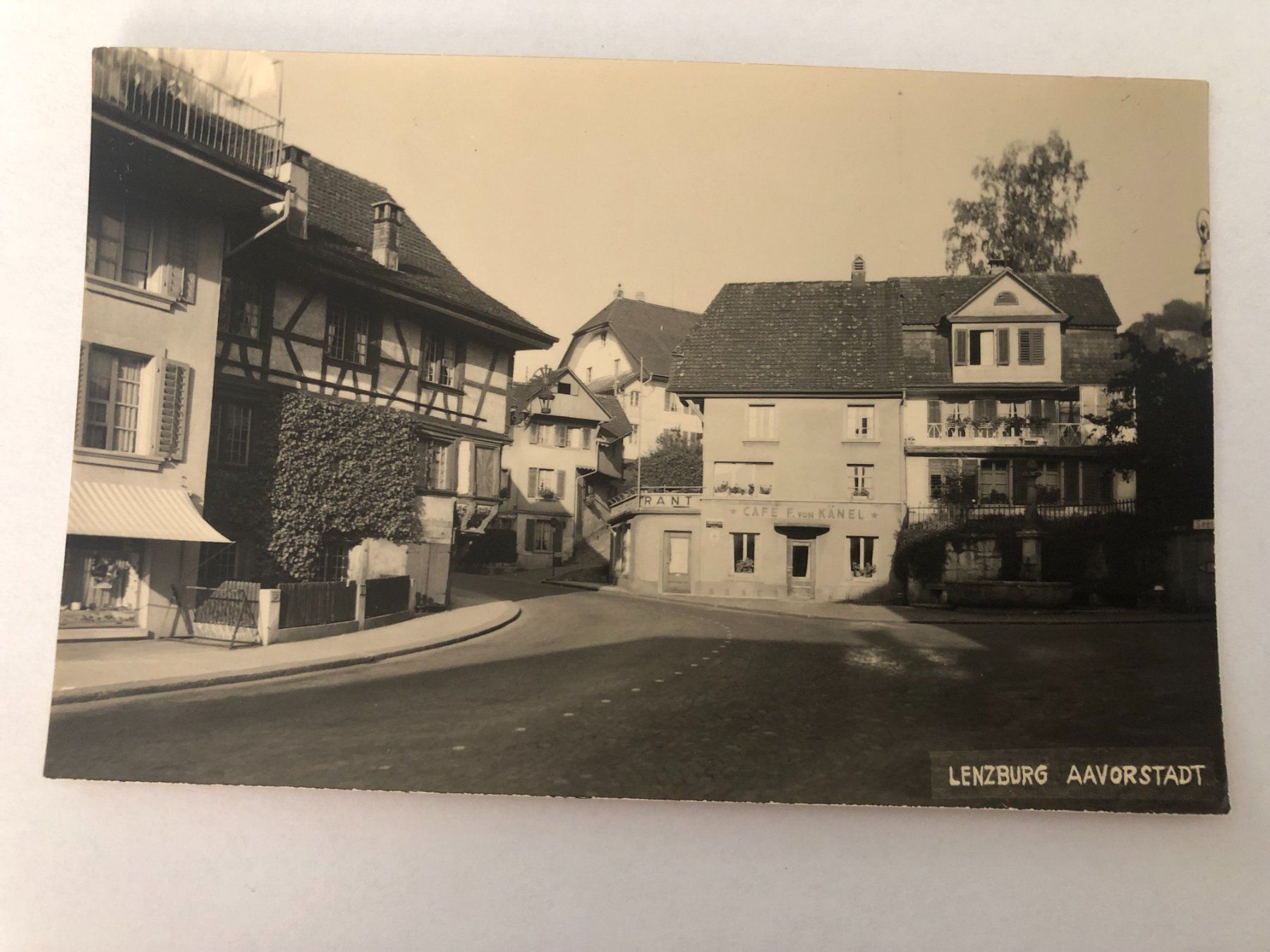 Ansichtskarten: Lenzburg Aavorstadt – Gebraucht aus Pfäffikon ZH von Waltoversand