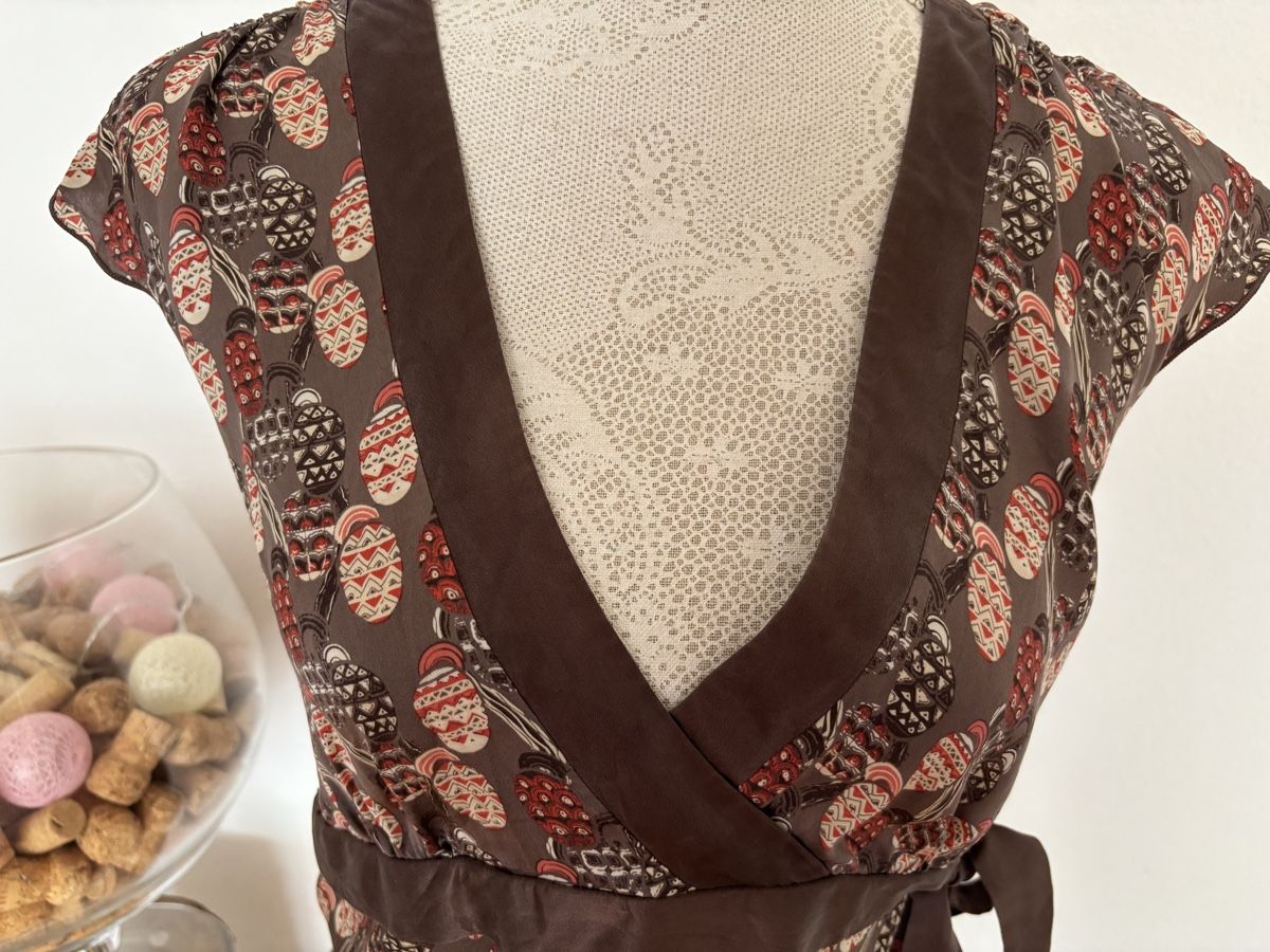 Blusen: Bluse Seide Gr. M – Gebraucht aus Winterthur von san_wd8j 1