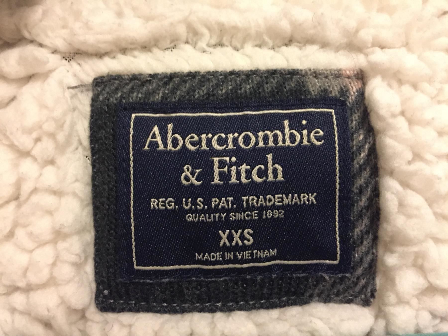 Abercrombie Giacche: Abercrombie&Fitch Jacke mit Teddyfutter – Usato da Basel venduto da Robyn20 4