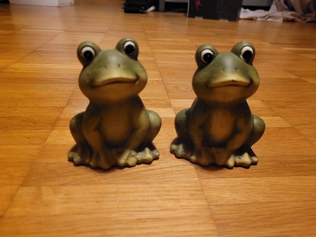Statuette: Frosch – Usato da Birmenstorf AG venduto da R_C_B 1