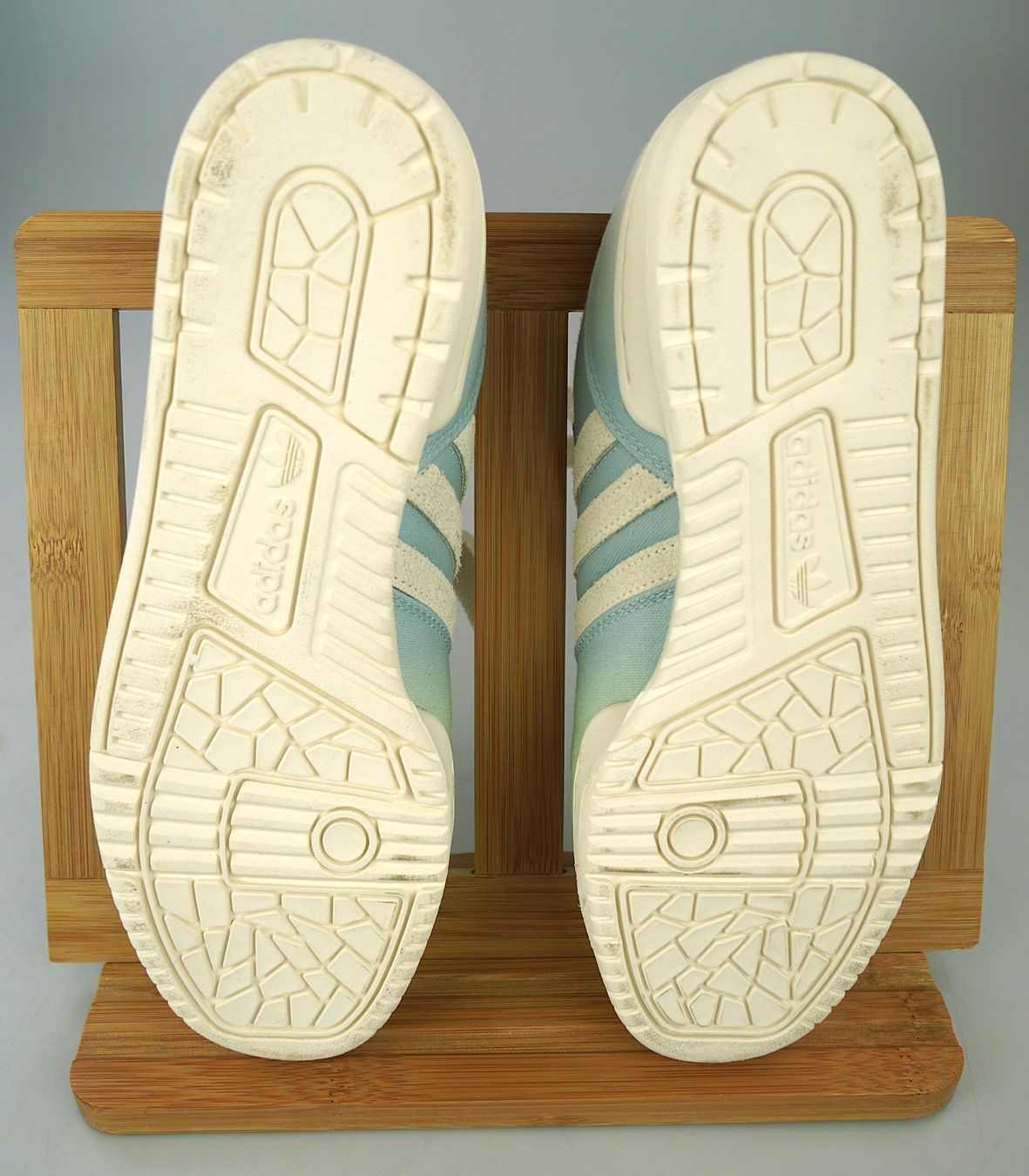 Adidas Scarpe da uomo: ADIDAS Rivalry Low Gr. 42  Ombré Look – Nuovo (secondo la descrizione) da Volketswil venduto da brockipfannenstil 3