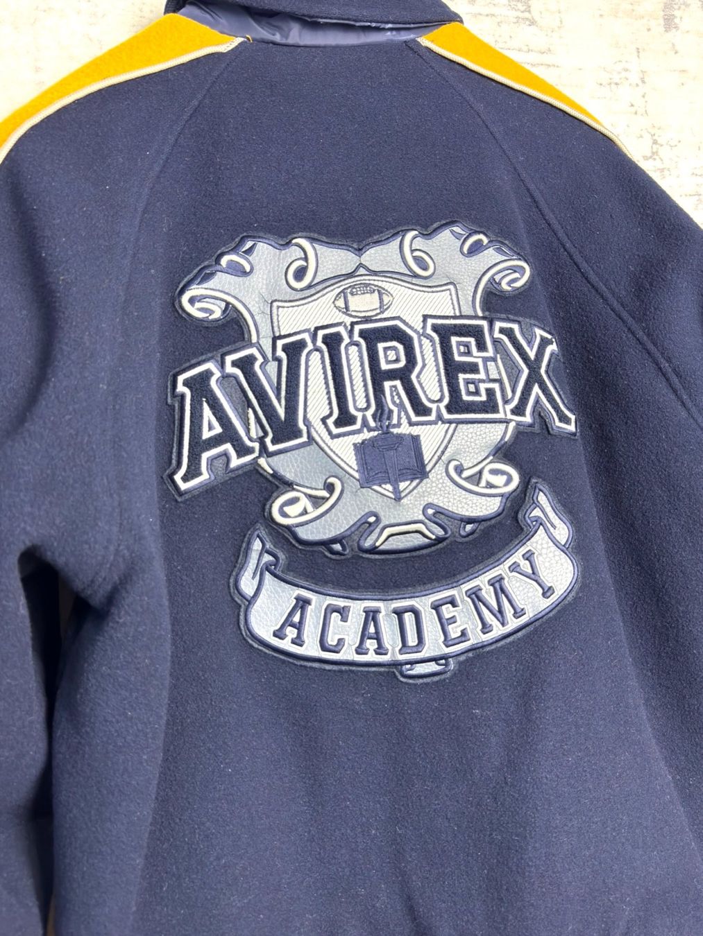 Avirex Giacche: Y2K AVIREX ACADEMY "REVERSIBLE" JACKET SZ: S = L – Usato da Cortaillod venduto da Stay_Alive_vintage 5