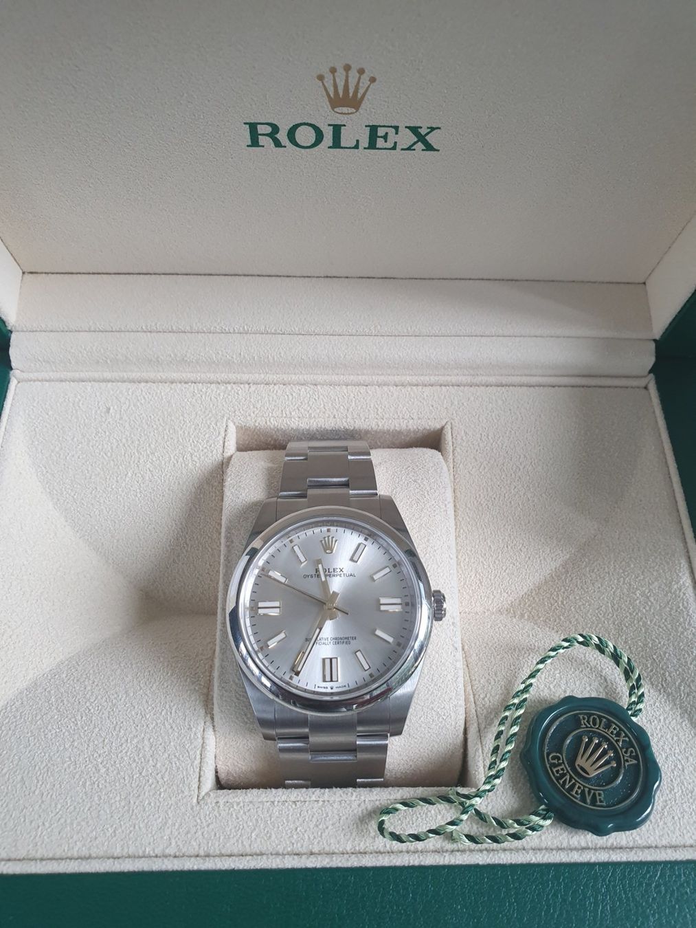 Rolex Orologi: ROLEX Oyster Perpetual 41 – Nuovo e nell'imballaggio originale da Zürich venduto da Buscape1980