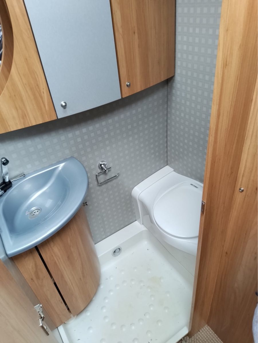 Anhänger: Bürstner 490 TK Wohnwagen, Top Zustand – Gebraucht aus Kappelen von nan97 7
