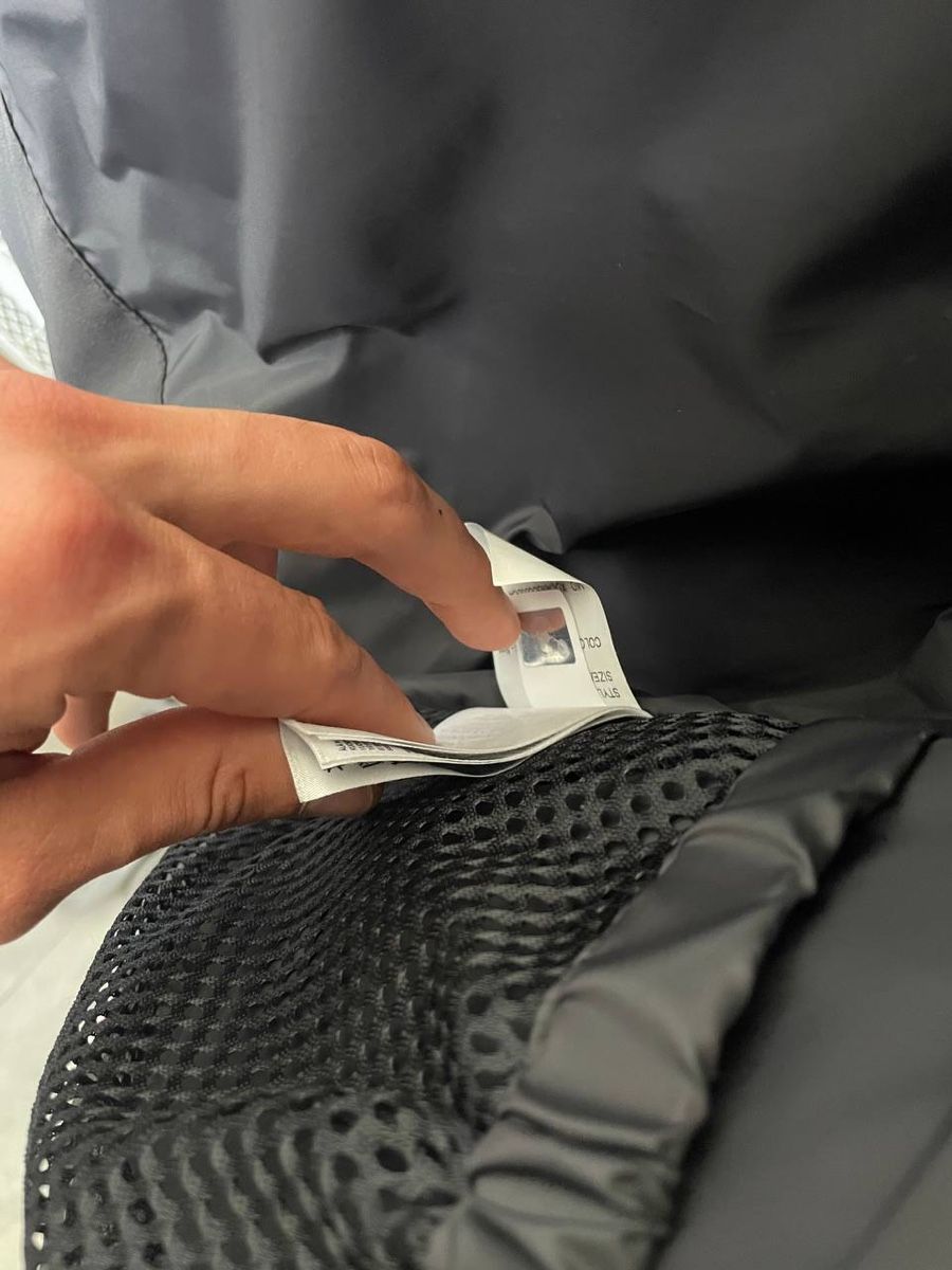 Canada Goose Giacche: Canada Goose MacMillan Parka, Perfect! – Nuovo (secondo la descrizione) da Lenzburg venduto da bio_vsv8 1