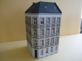 Auhagen Eck-Haus H0