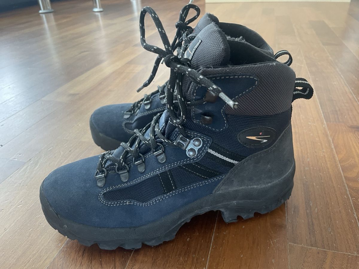 Scarpe da uomo: Wanderschuhe Grösse 39 gebraucht – Usato da Neuenkirch venduto da balani 2