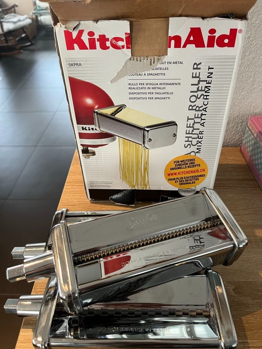 Kitchenaid Elettrodomestici da cucina: KitchenAid Pastaaufsatz, Nudelblattroller, Schneider – Usato da Zürich venduto da _Uepa