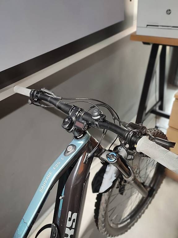 Velos: BIXS SAUVAGE E25 MARIPOSA - OCCASIONE – Gebraucht aus Rivera von inf_qr2h 2