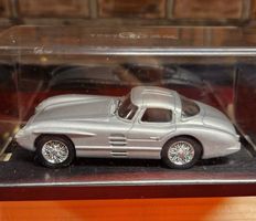 MERCEDES-BENZ 300 SLR Coupe, Modell 1955, 1:43 von BRUMM
