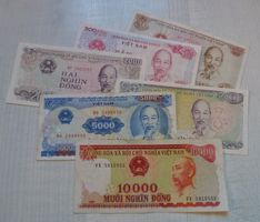 Lot ++ 6 alte Banknoten aus Vietnam ab 1987