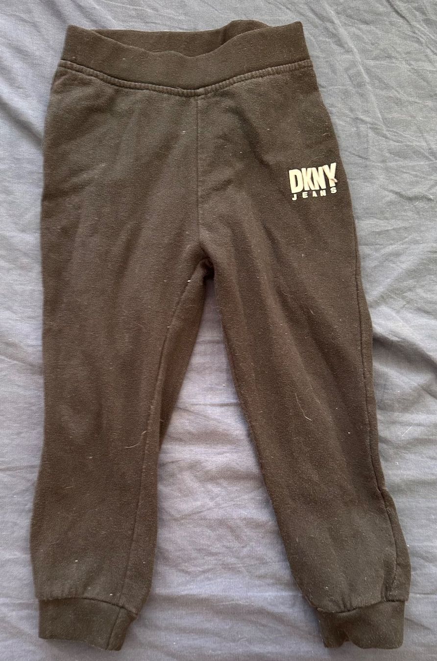 DKNY Pantaloni: Jogginghose DKNY – Usato da Dürrenroth venduto da tvy_bh56