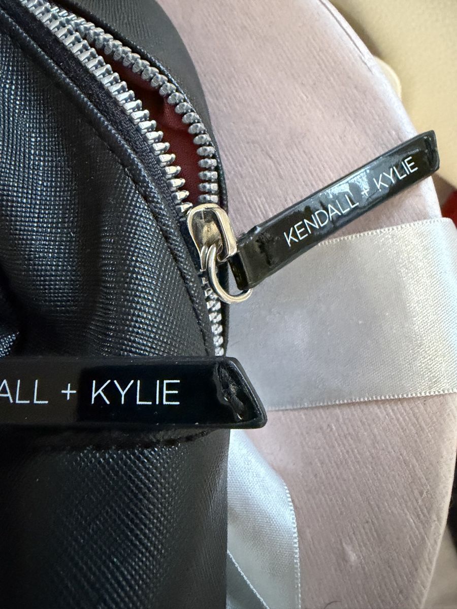 Borse da donna: Kendall+Kylie – Nuovo (secondo la descrizione) da Pully venduto da Kalissa 4